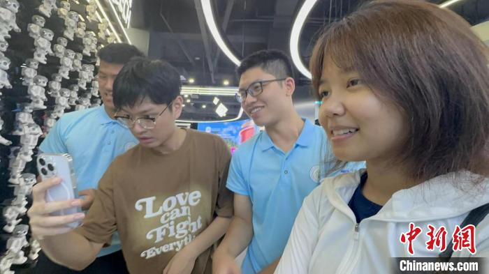 欧陆娱乐注册：赴内地实习香港青年：有助提升工作技能 未来冀到内地发展